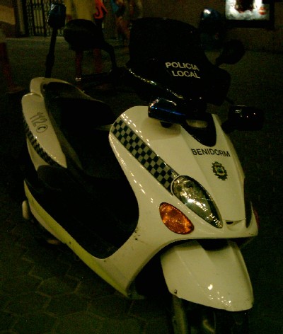 Politiebrommer in Benidorm